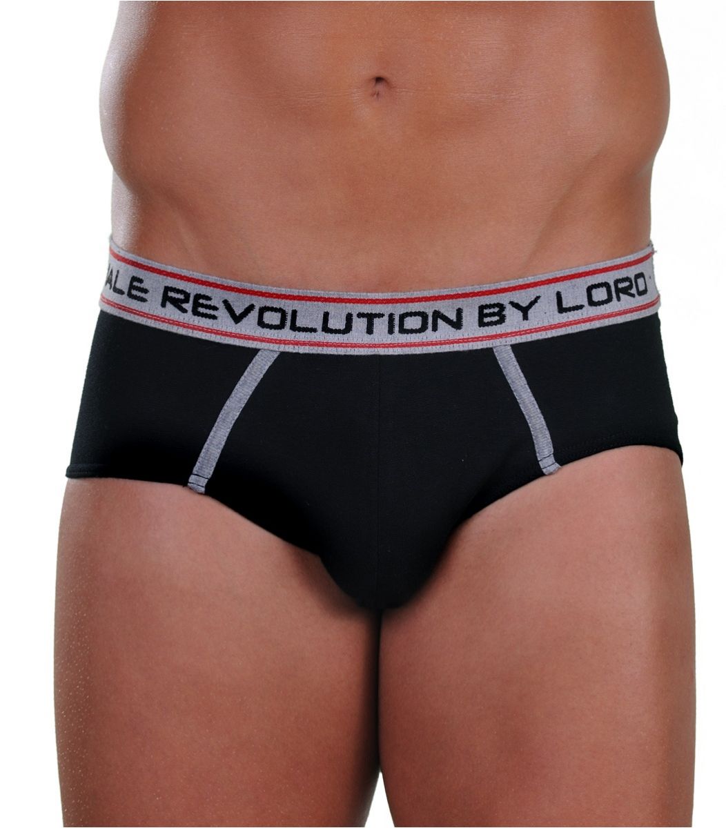 Brief  Revolution, black